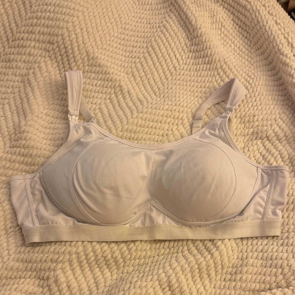 Gilligan & O'Malley White Nursing Bra Sz 2X!
